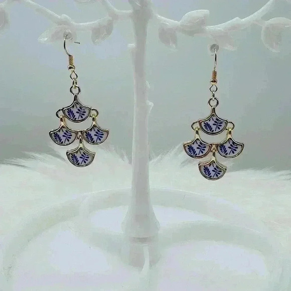 Jewelry - Chinese Style Floral Pattern Earrings